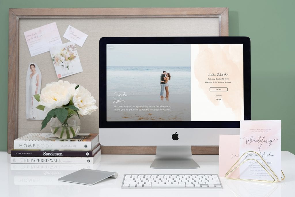 5 Ways A Wedding Website Saves You Guest List Stress