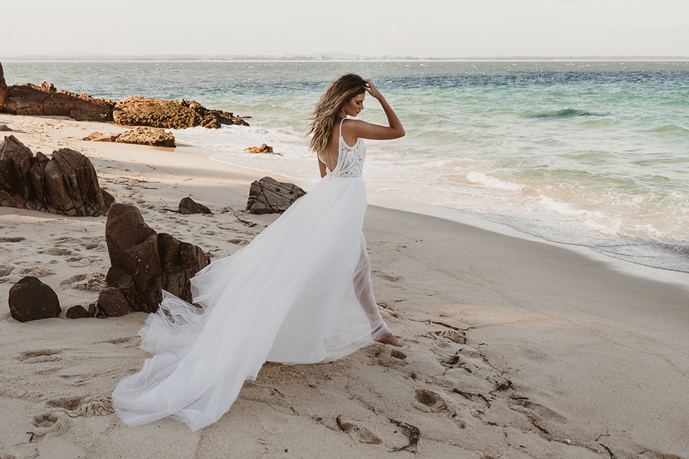 5 Biggest Wedding Dress Shopping Myths Busted