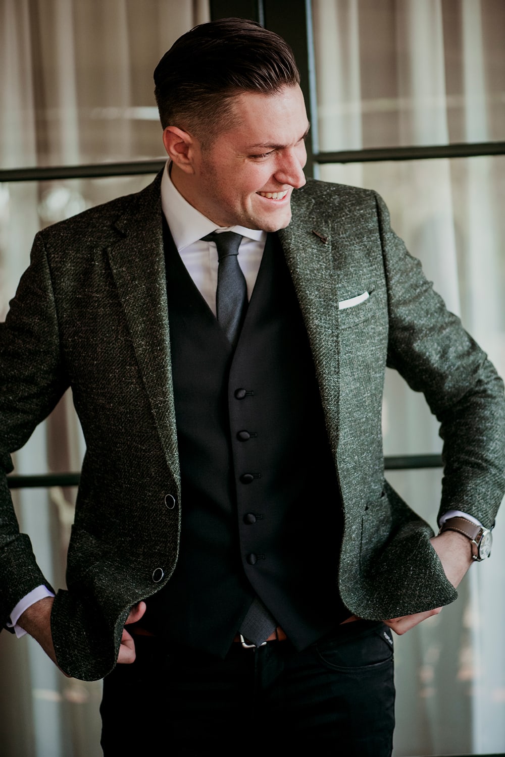 Striking Black & Forest Green Wedding Inspiration | Photography: New Black Studios