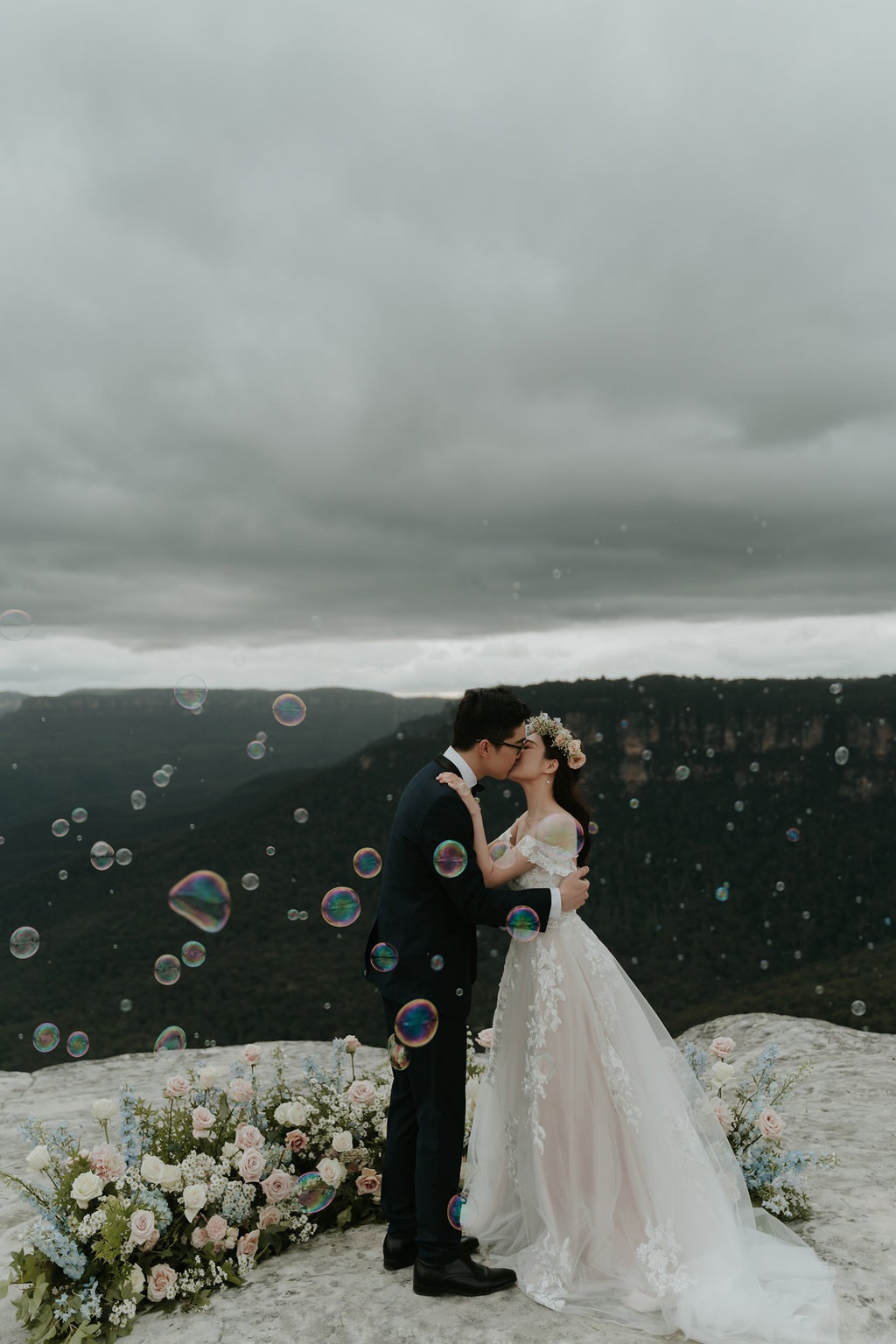 Fernanda & Kevin’s Dreamy Mountain Elopement | Photography: Salt Atelier