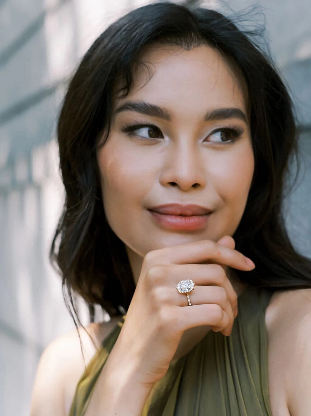 How to Choose an Engagement Ring That Fits Your Partner Perfectly | Photography: Sophie Kay | Rings: Kristin Coffin