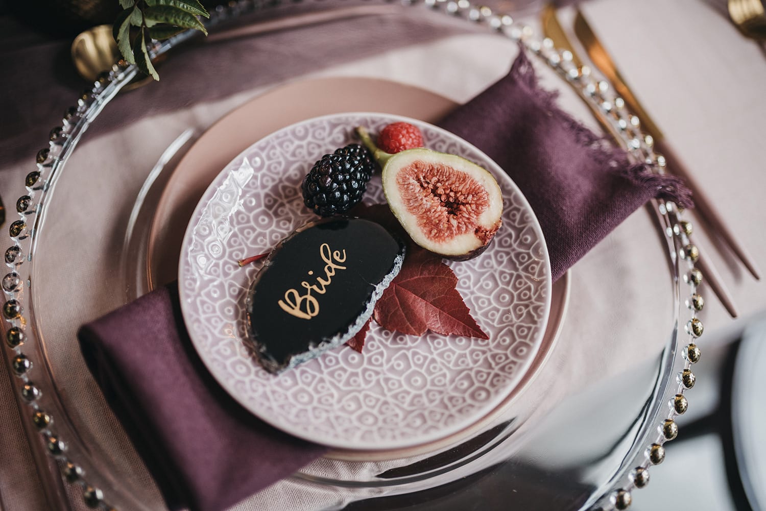 Industrial Chic Wedding Inspiration in Berry Hues | Photography: Loop Studios