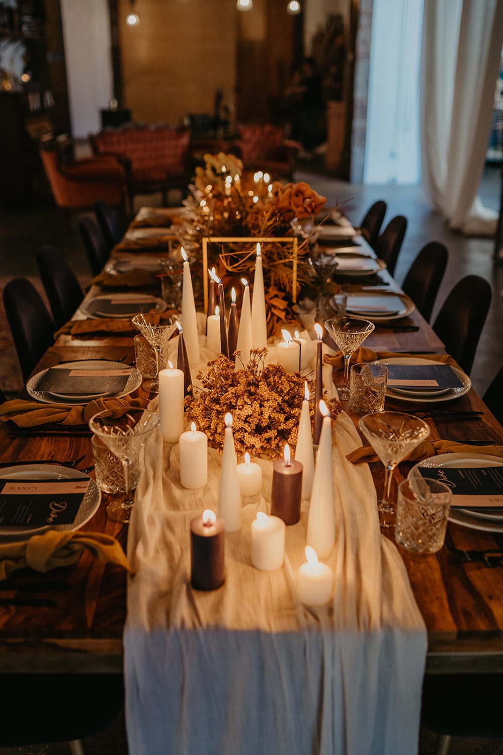 Intimate Modern Wedding Inspiration in Rust, Stone & Black | Photography: Doe and Deer Photography
