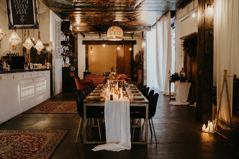 Intimate Modern Wedding Inspiration in Rust, Stone & Black | Photography: Doe and Deer Photography