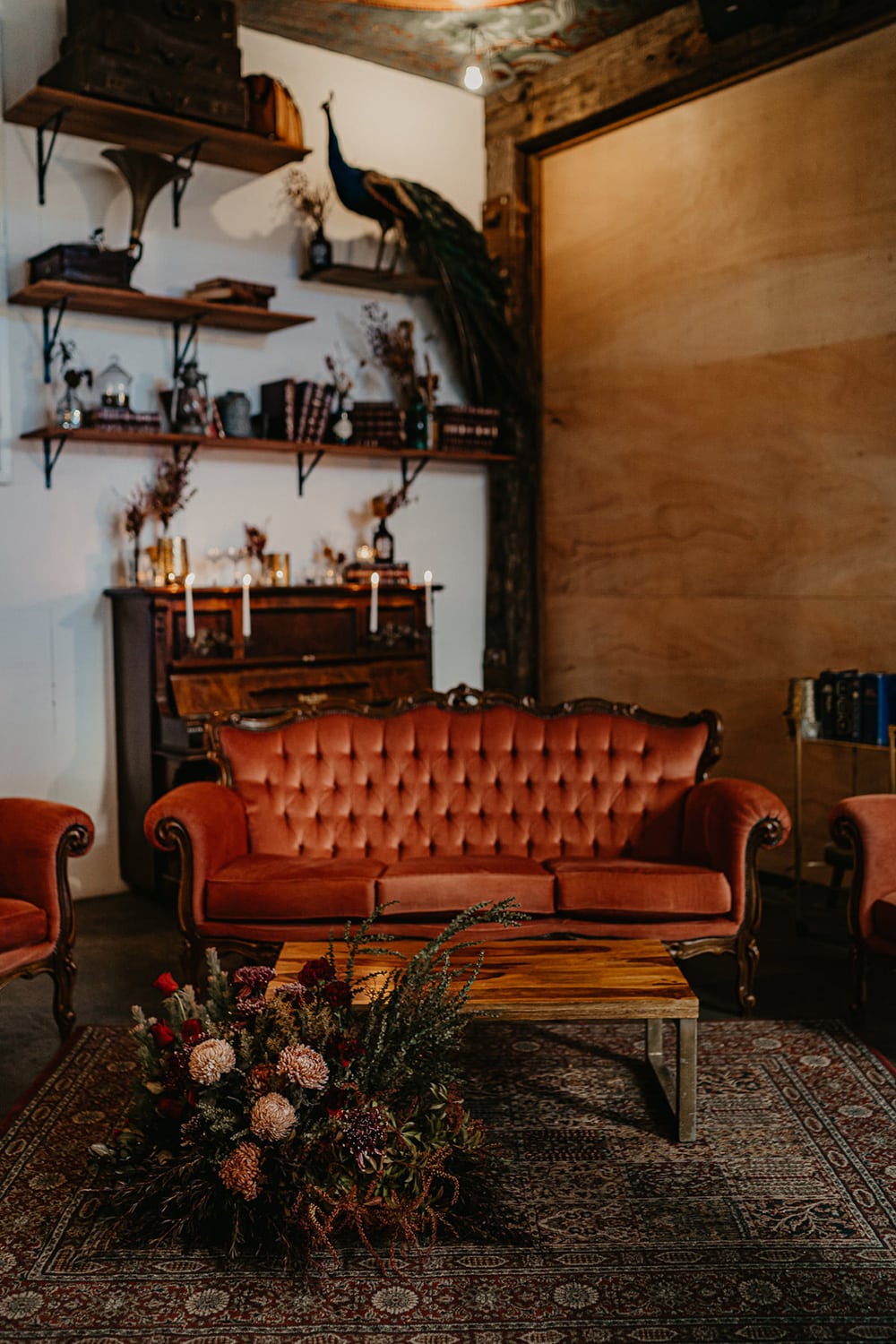 Intimate Modern Wedding Inspiration in Rust, Stone & Black | Photography: Doe and Deer Photography