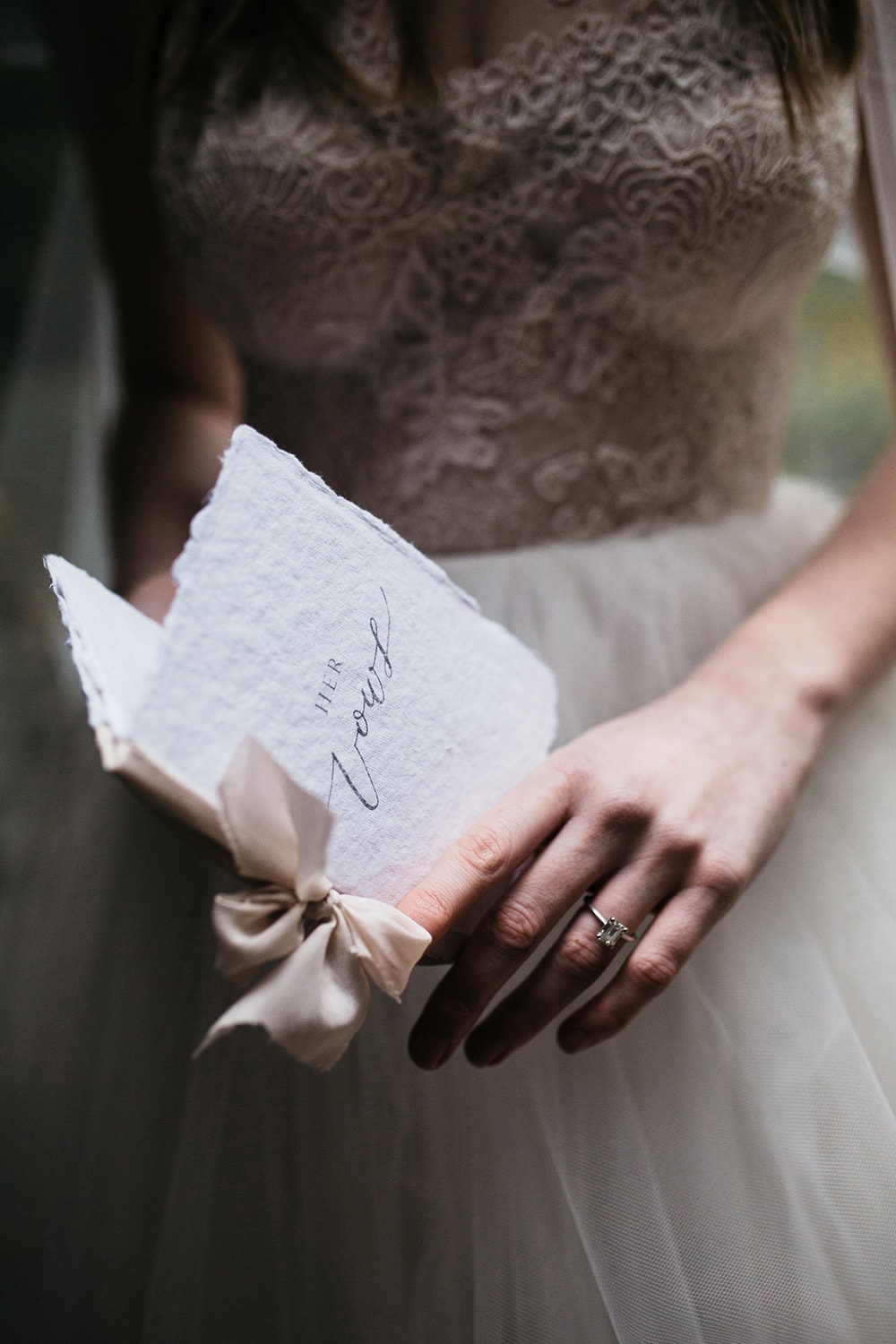 Intimate Woodland Elopement Inspiration | Photography: Madison Mortimer