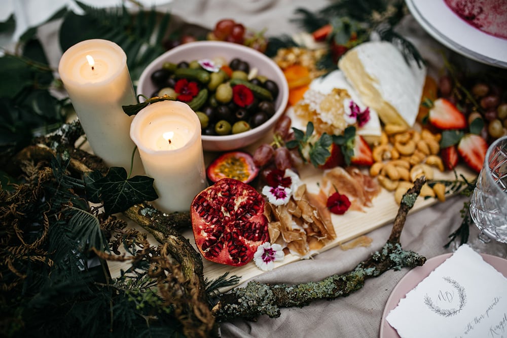 Intimate Woodland Elopement Inspiration | Photography: Madison Mortimer