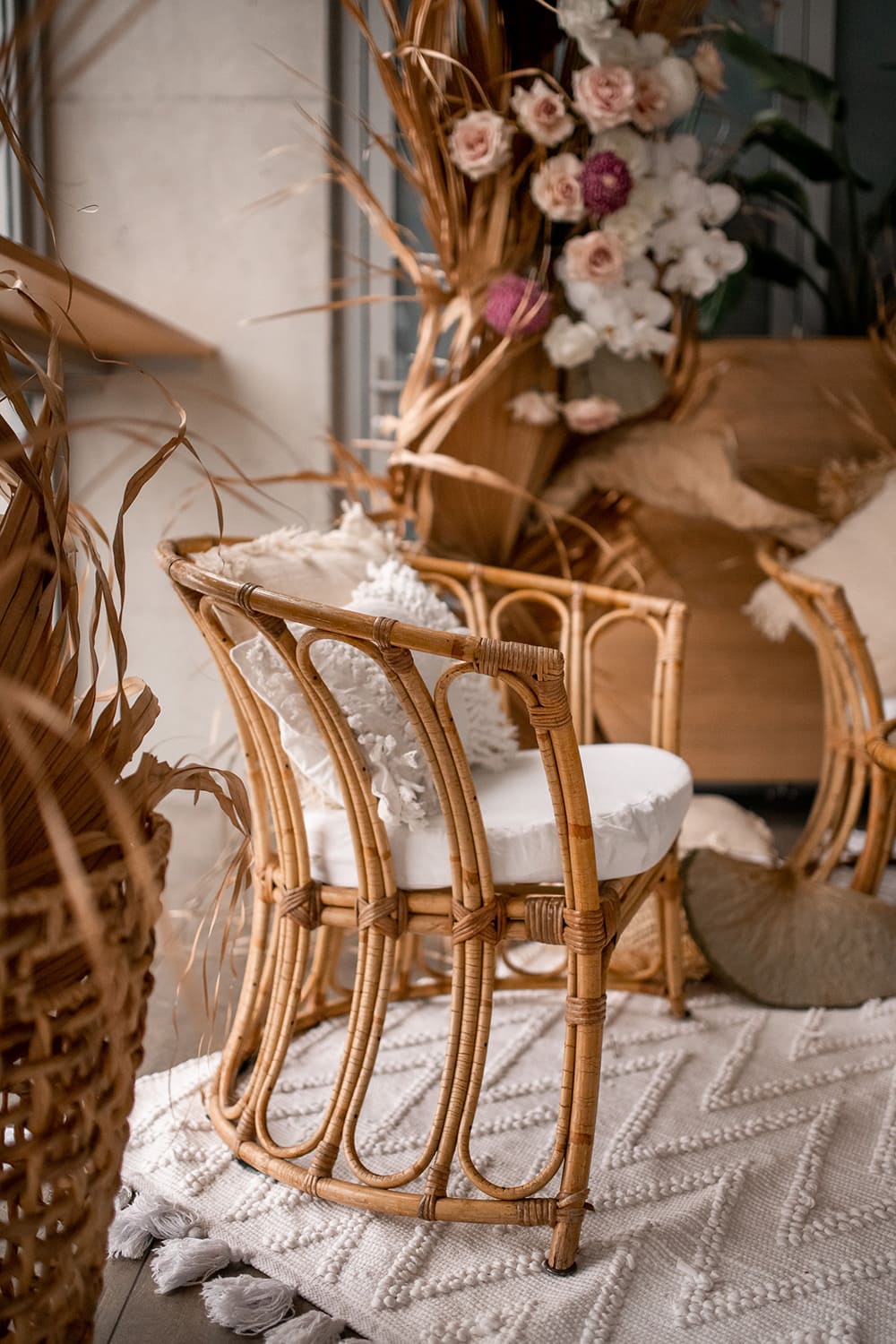 Natural Boho Beach Wedding Inspiration | Photography: Michael Boyle Photography