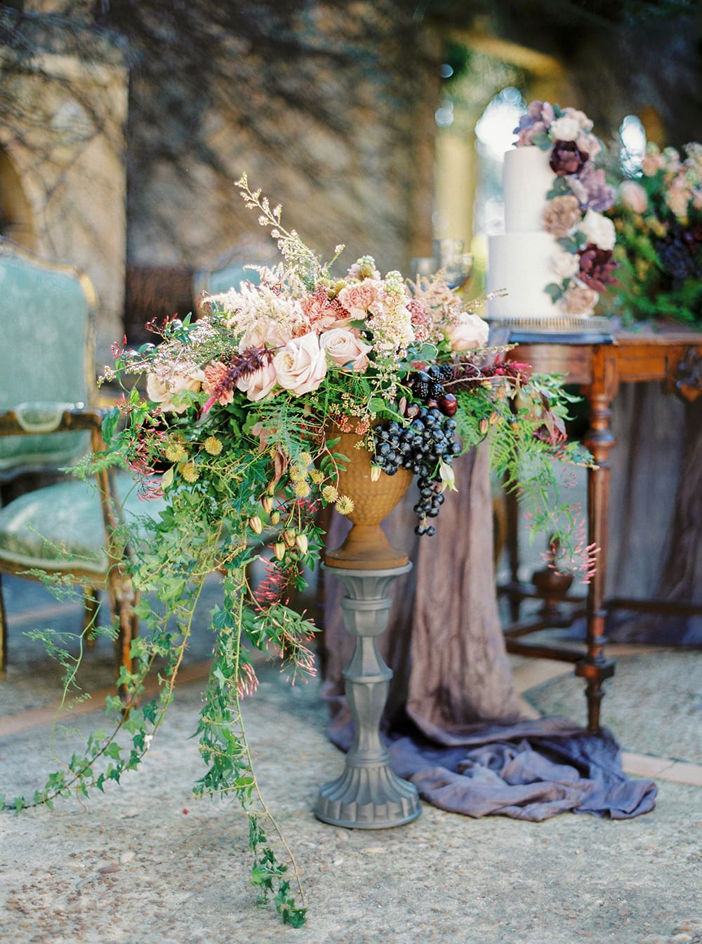 Romantic European Inspired Wedding Ideas | Photography: Casey Jane Photography