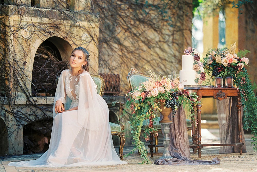 Romantic European Inspired Wedding Ideas | Photography: Casey Jane Photography