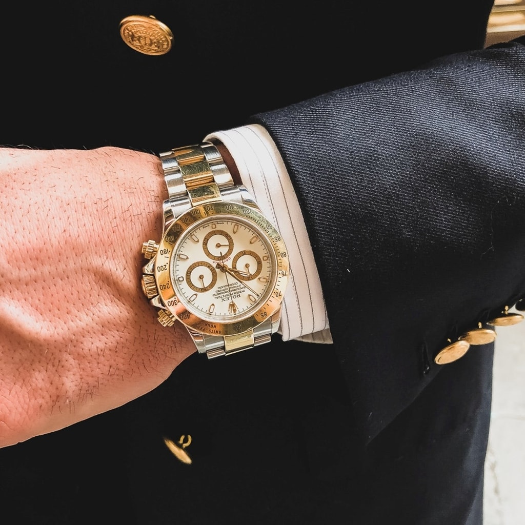 Why a Watch is the Perfect Groom's Gift on Your Wedding Day with Chrono24