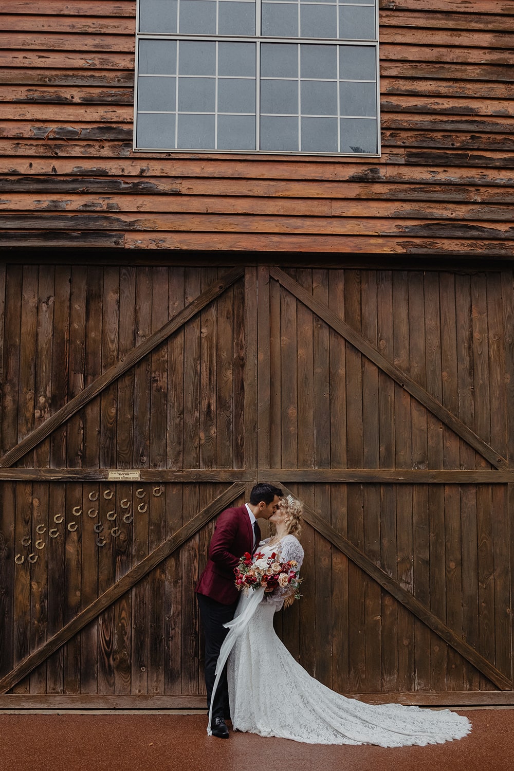 Wildly Romantic Barn Wedding Inspiration | Photography: Anna Pretorius Photography