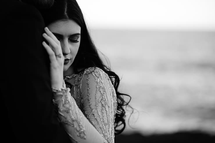 Windswept Seaside Elopement Inspiration | Peppermint Photography