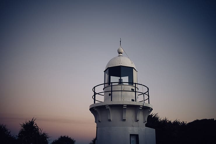 Windswept Seaside Elopement Inspiration | Peppermint Photography